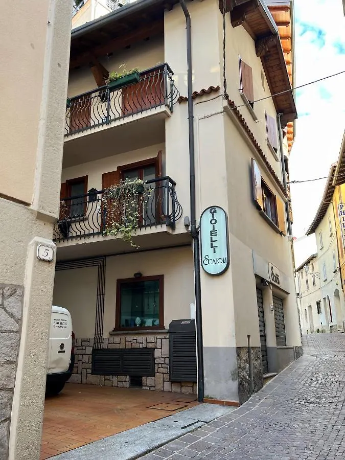 Lovely Bright Apartment In Barzio Center 0*,  Italia