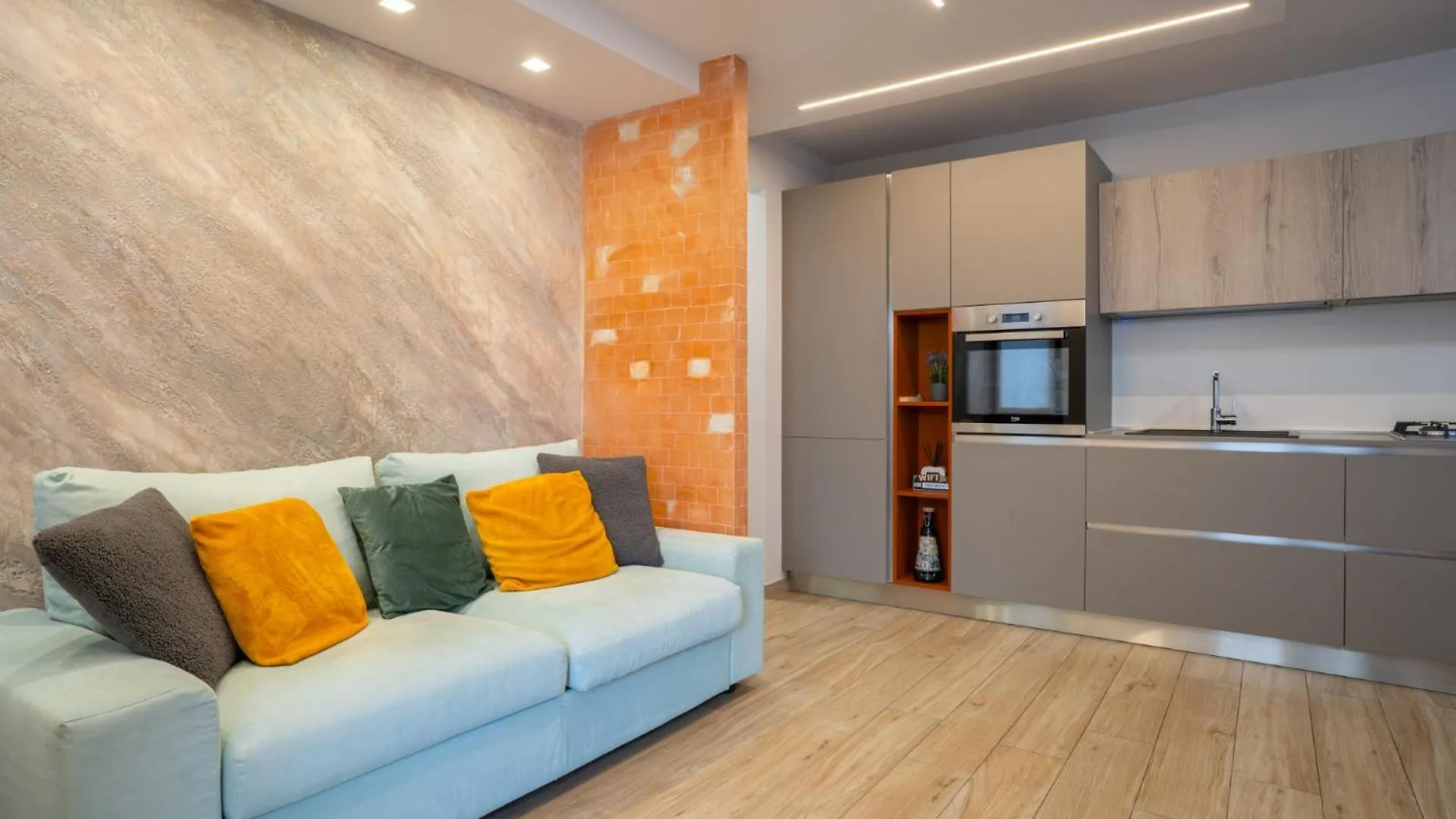 Lovely Bright Apartment In Barzio Center Italia